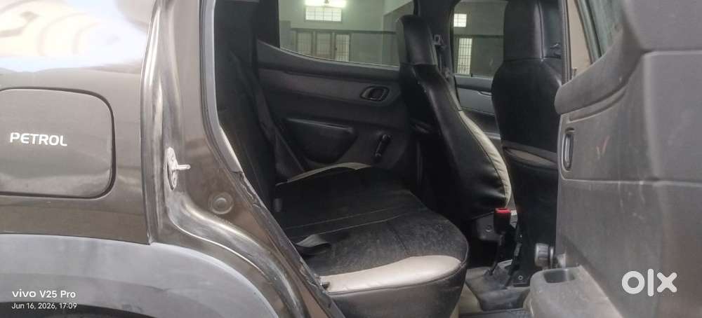 Renault Kwid 1.0 Rxt Edition, 2015, Petrol