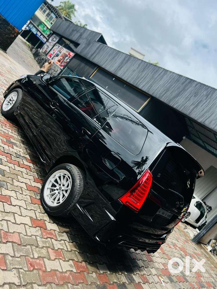 Toyota Innova 2015 Diesel Well Maintained