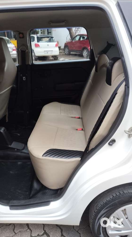 Maruti Suzuki Wagon R Cng Lxi, 2023, Cng & Hybrids