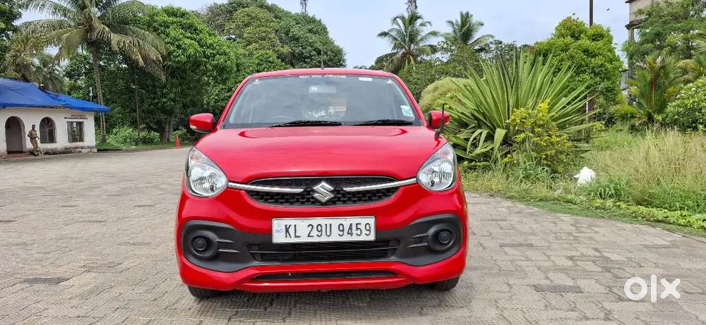 2022 December Celerio Zxi ,service Book Available , Company Service