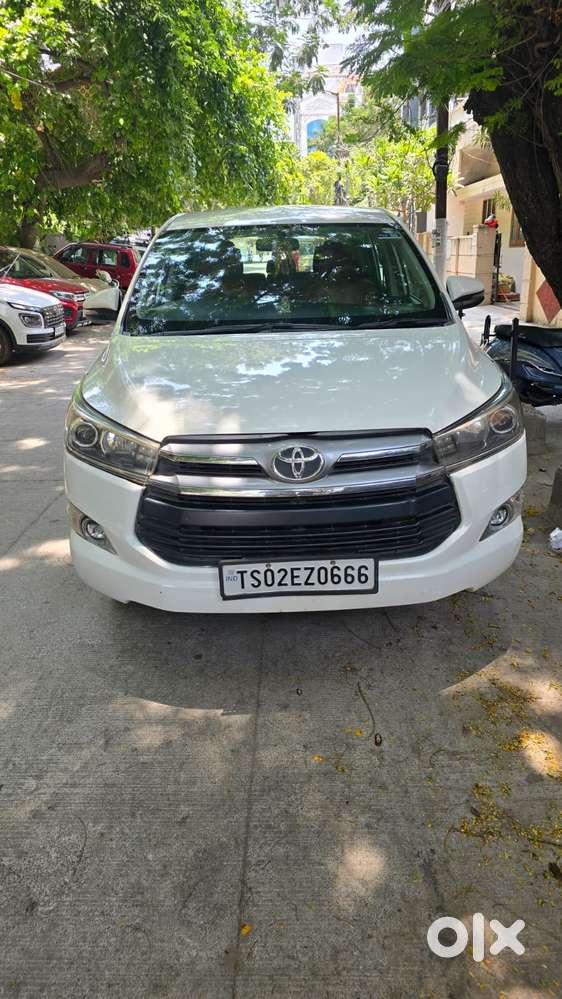 Toyota Innova Crysta 2.4 V 8 Str, 2018, Diesel
