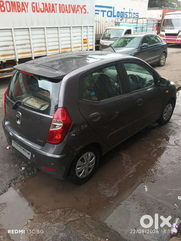Hyundai I10 Sportz 2011 Km Driven