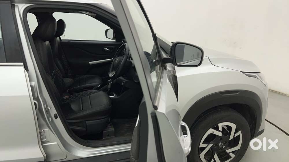 Nissan Magnite 1.0 Xv Premium Turbo Cvt, 2023, Petrol