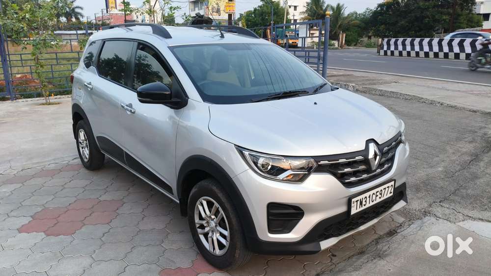 Renault Triber Rxt, 2023, Petrol