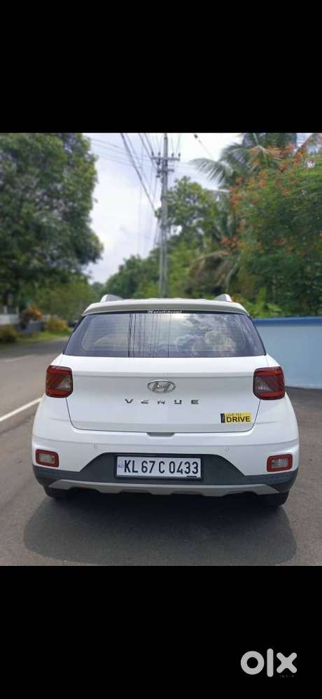Hyundai Venue S Mt 1.2 Kappa, 2020, Petrol