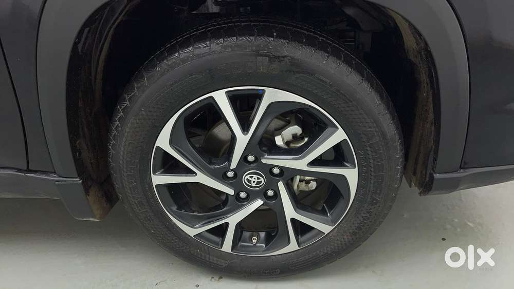 Toyota Urban Cruiser Hyryder 1.5 V Hybrid, 2025, Cng & Hybrids