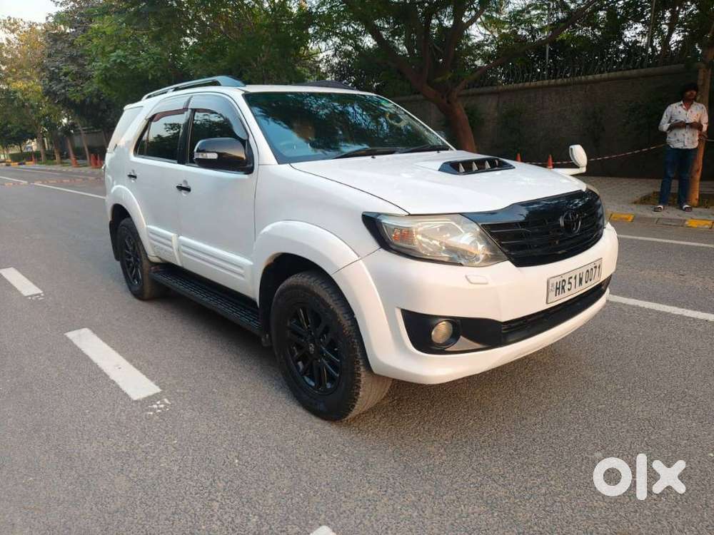 Toyota Fortuner 3.0 4x2 Mt, 2012, Diesel