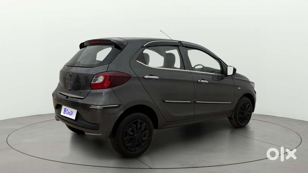 Tata Tiago Xe, 2021, Petrol