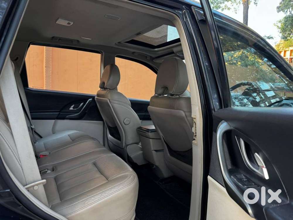 Mahindra Xuv500 W10 Awd, 2016, Diesel