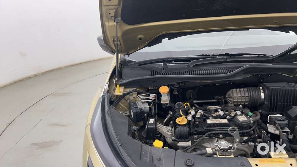 Tata Altroz 1.2 Xm Plus, 2021, Petrol