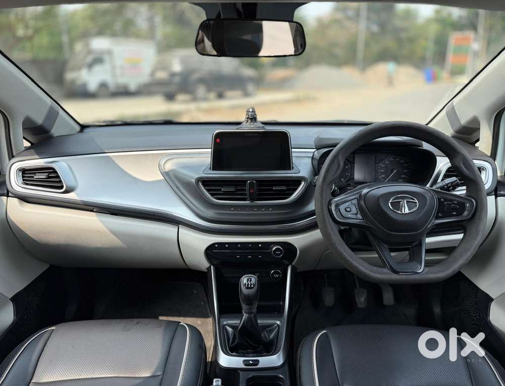 Tata Altroz Xz, 2021, Petrol