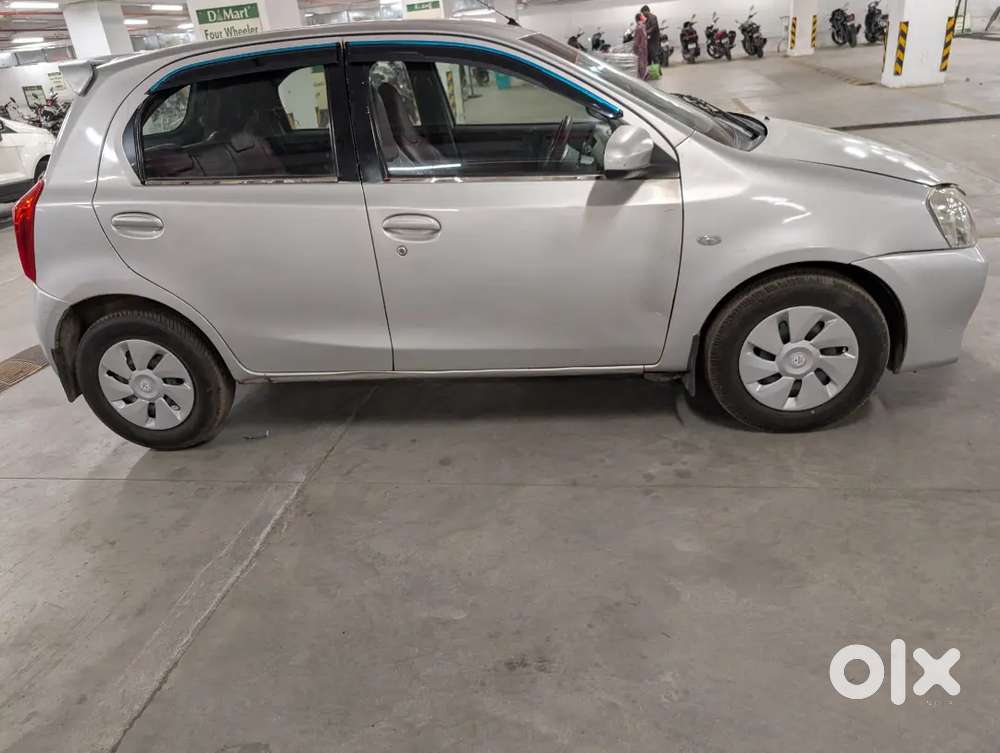 Toyota Etios Liva 2011