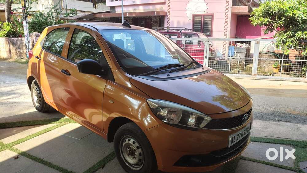 Tata Tiago, 2018, Petrol