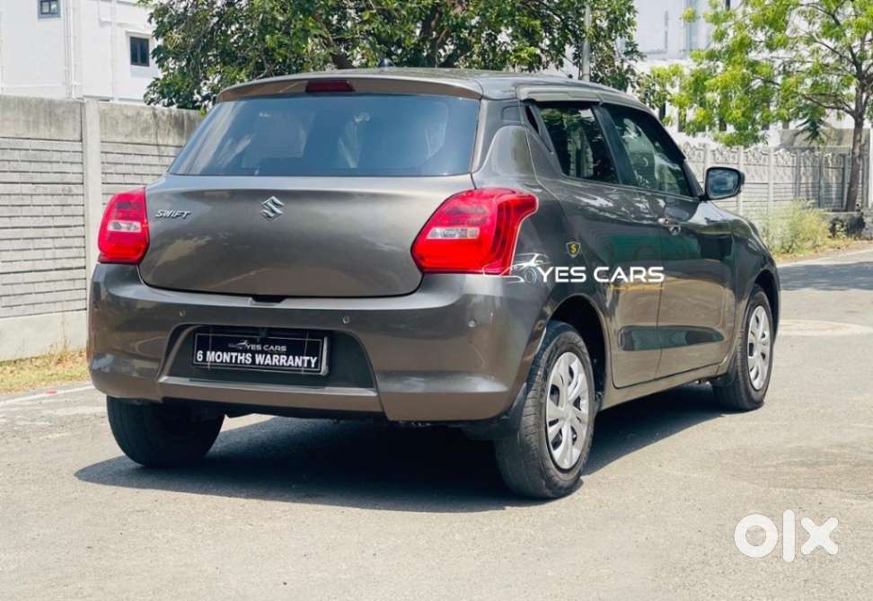 Maruti Suzuki Swift Vxi + Manual, 2022, Petrol