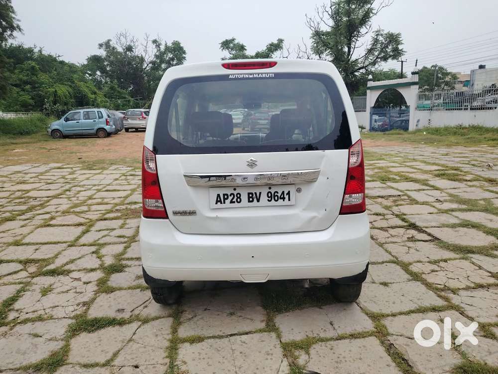 Maruti Suzuki Wagon R Lxi Optional, 2013, Petrol