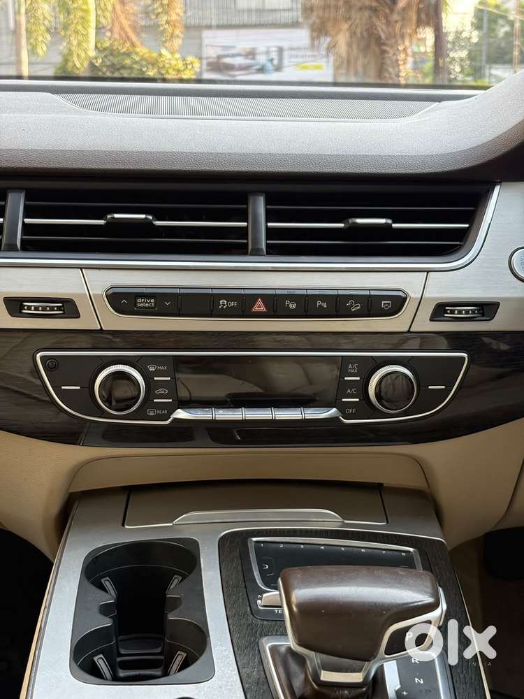 Audi Q7 45 Tdi Premium With Sunroof, 2018, Diesel