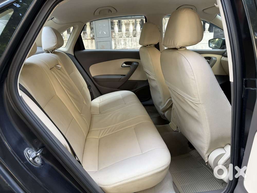 Volkswagen Vento Petrol Highline, 2011, Petrol