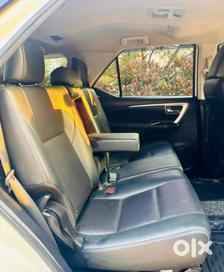 Toyota Fortuner 4x2 Mt 2.8 Diesel, 2021, Diesel