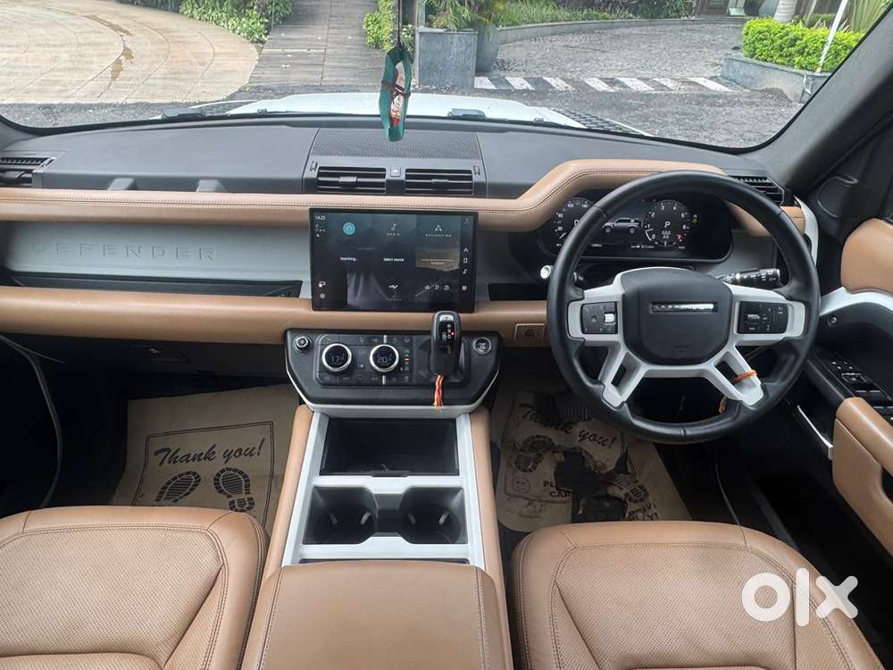 Land Rover Defender 2025 Automatic