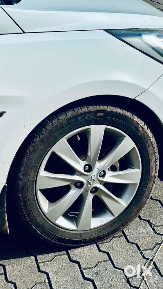 Hyundai Verna 1.6 Petrol 2013