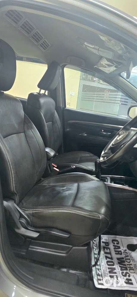 Maruti Suzuki Xl6 1.5 Alpha Plus Dual Tone Mt, 2020, Petrol