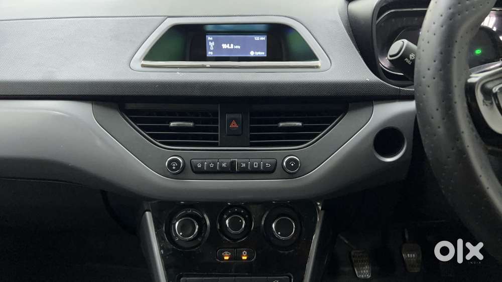 Tata Nexon 1.2 Revotron Xm, 2023, Petrol