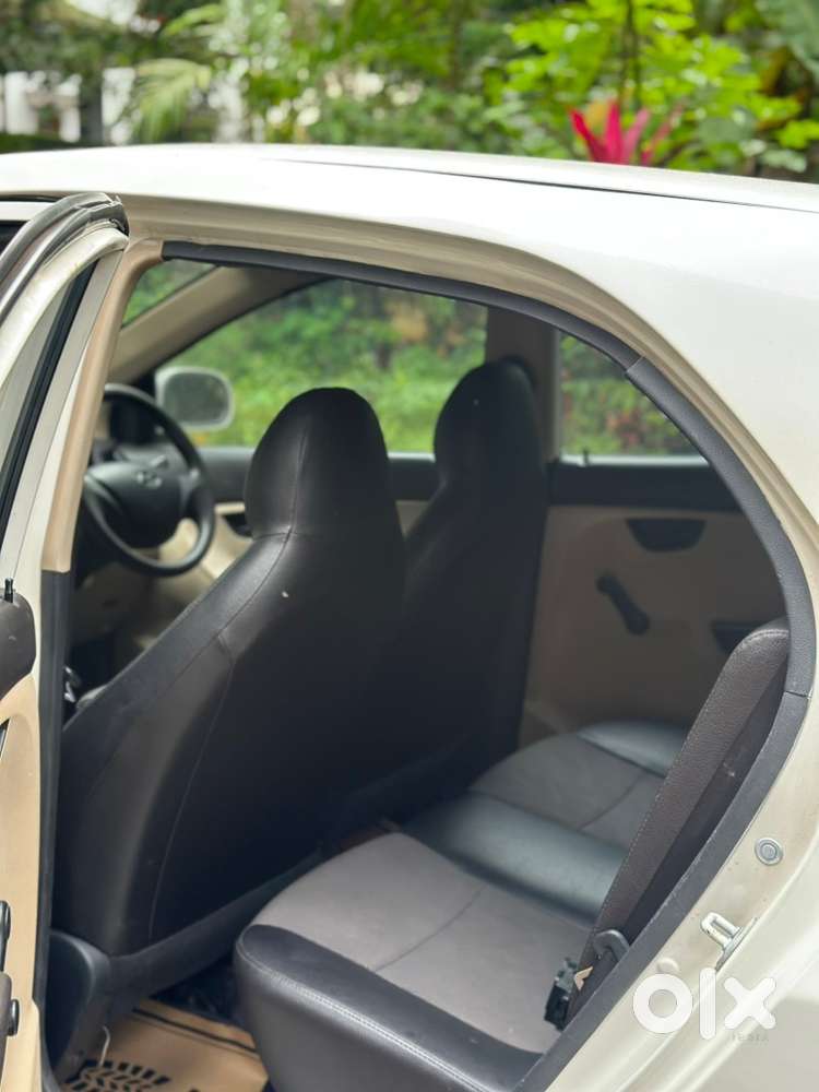 Hyundai Car Manual 2013