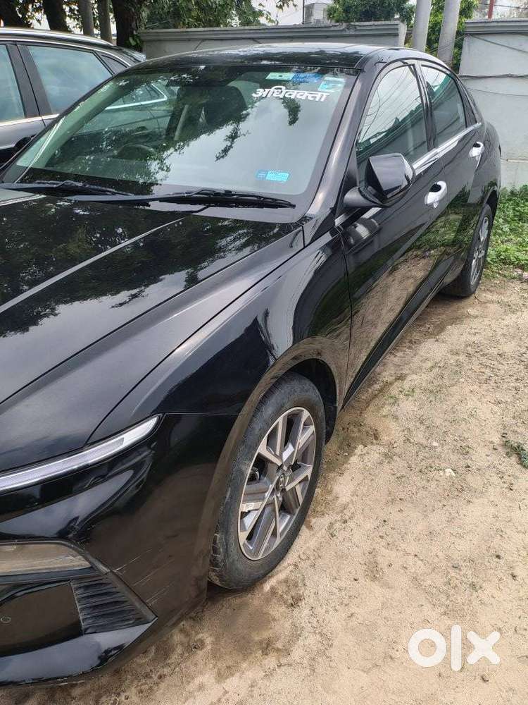 Hyundai Verna Sx 1.5 Petrol Ivt, 2023, Petrol