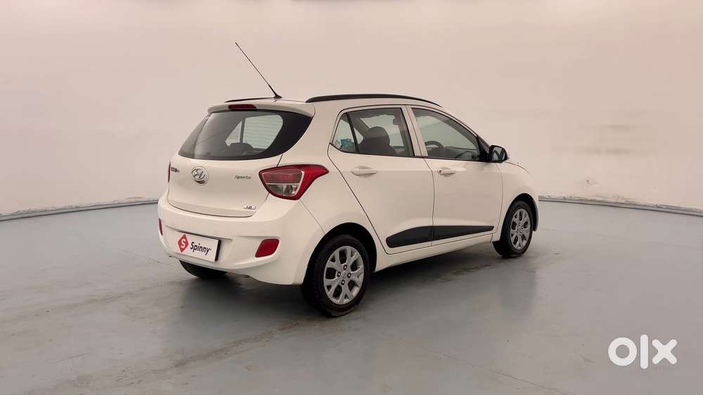 Hyundai Grand I10 1.2 Kappa Sportz, 2015, Petrol
