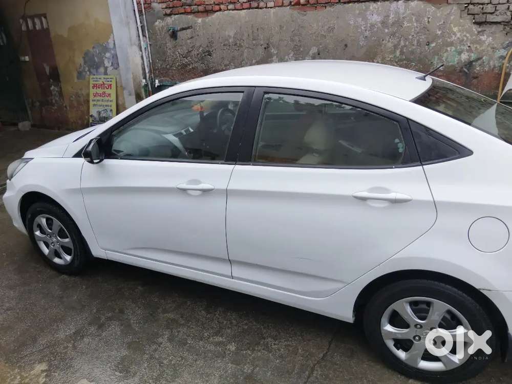 Hyundai Verna 2013 October Petrol Well Maintained