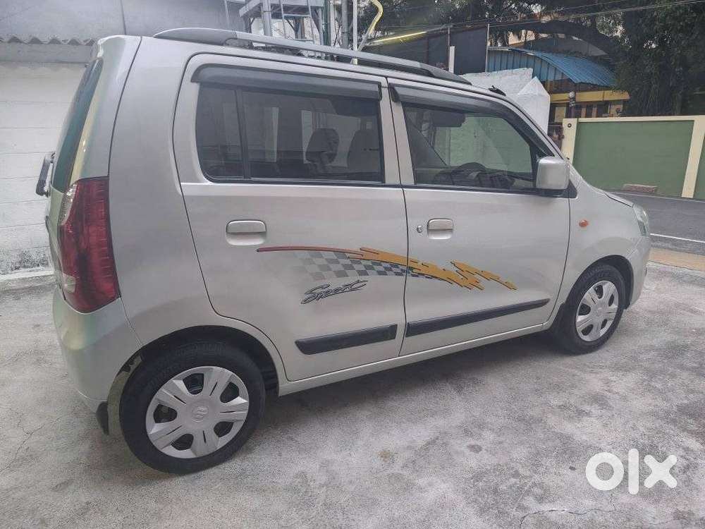 Maruti Suzuki Wagon R 1.0 Vxi Madhavan Signature Edition, 2018, Petr..