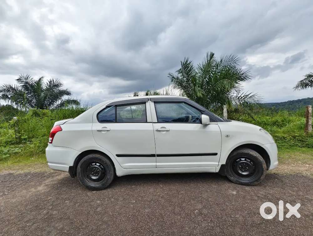 Swift Dzire Lxi 20111
