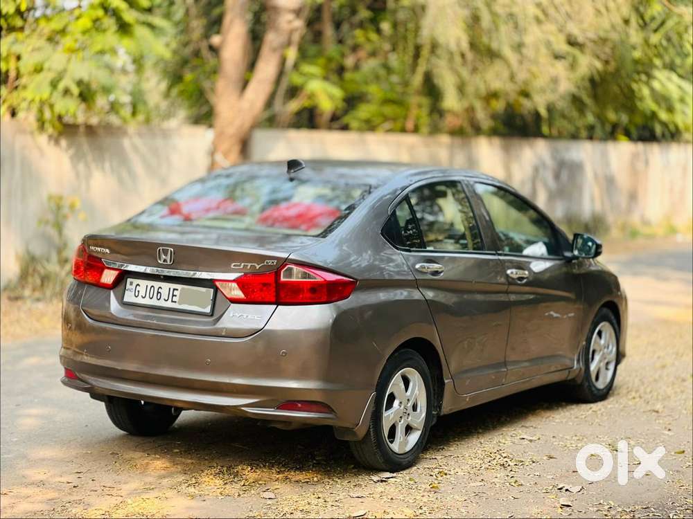 Honda City V At Sunroof, 2015, Petrol