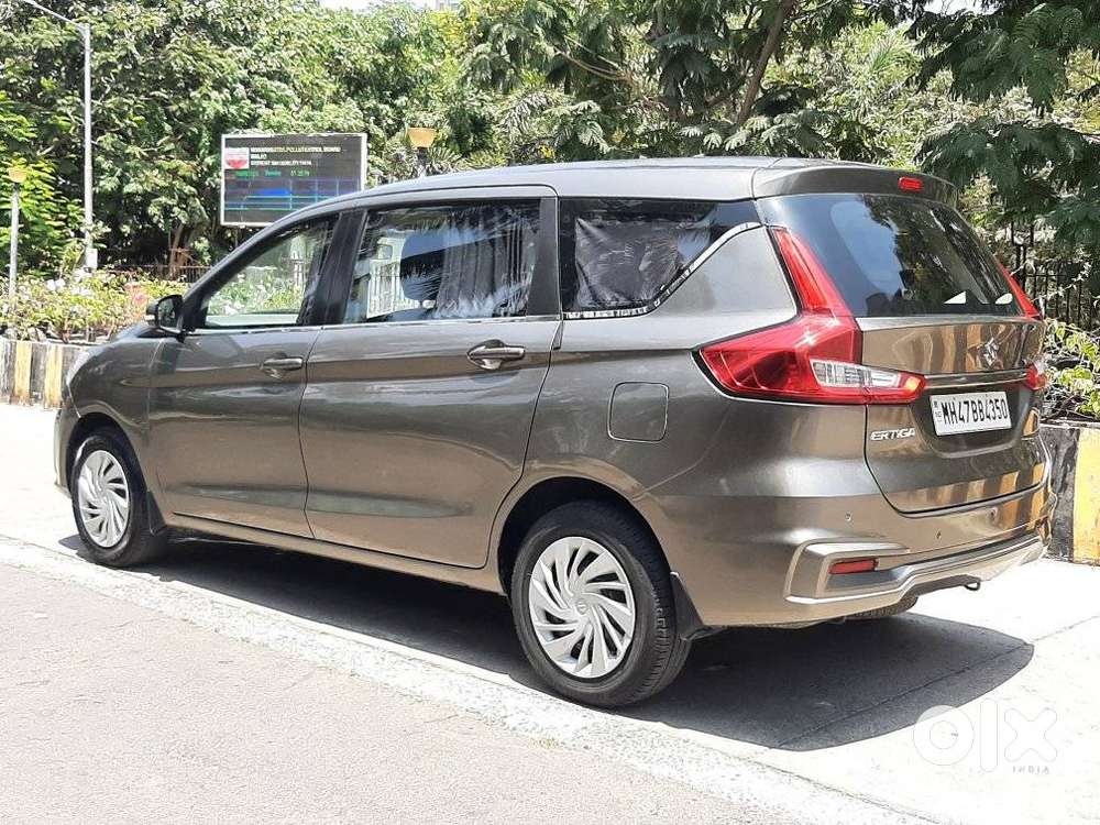 Maruti Suzuki Ertiga 2022-2023 Vxi Cng, 2022