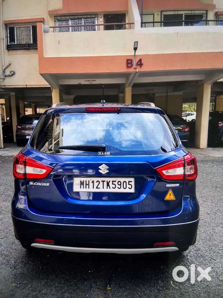 Maruti Suzuki S-cross Alpha Smart Hybrid (top Model) – Excellent Condi