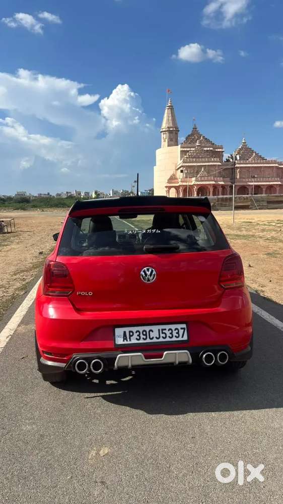 Volkswagen Polo Highline Top End With Air Bags