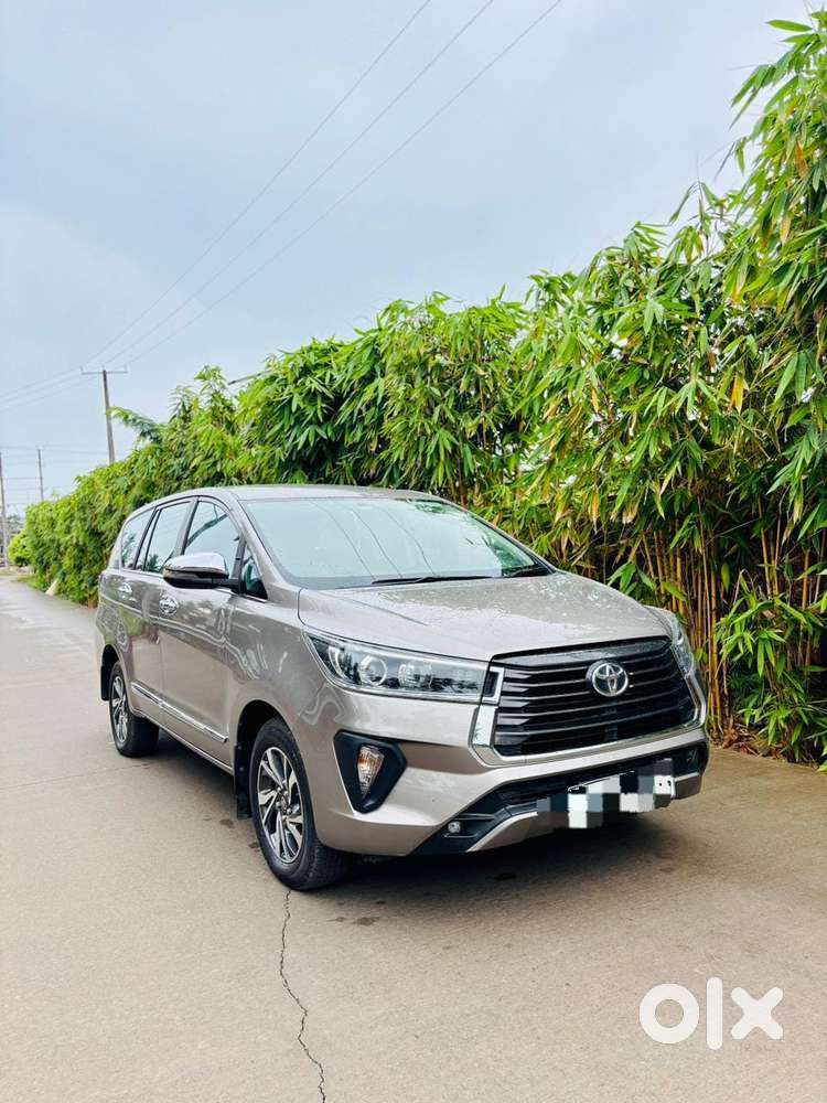 Toyota Innova Crysta 2.4 V, 2022, Diesel