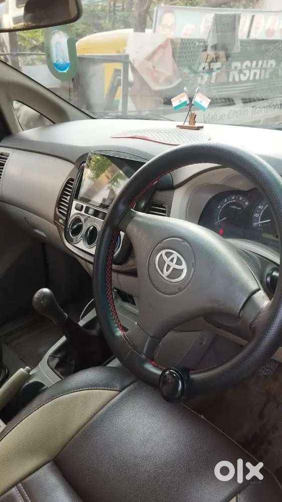 Toyota Innova Diesel 2011