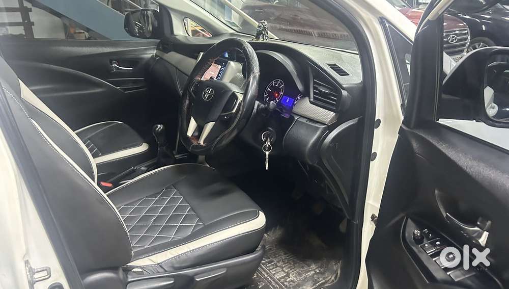 Toyota Innova Crysta 2.4 G Mt 8s, 2019, Diesel
