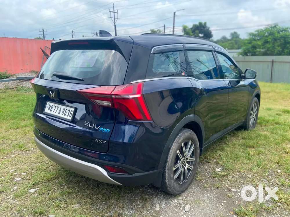 Mahindra Xuv700 2.0 Ax 7 Petrol Mt Str, 2021, Petrol