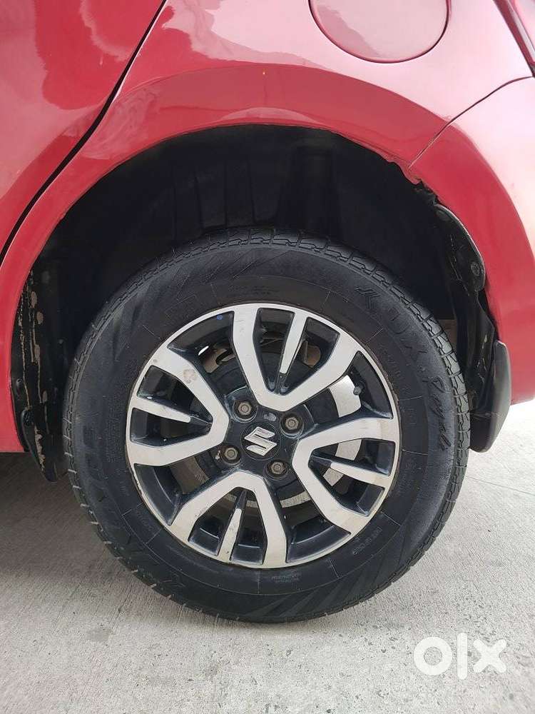 Maruti Suzuki Swift 1.2 Vxi (o), 2022, Petrol