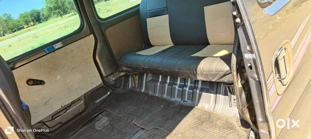 Maruti Suzuki Eeco 7 Seater Standard, 2017, Cng & Hybrids