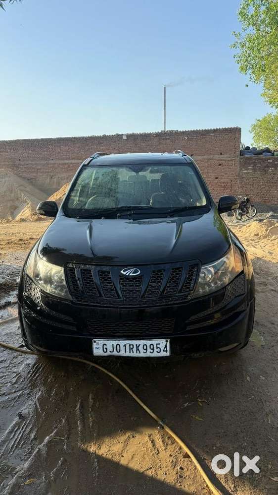 Mahindra Xuv500 2015
