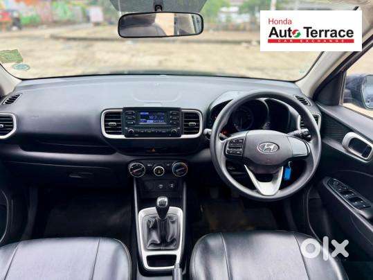 Hyundai Venue 1.2 S Plus, 2020, Petrol