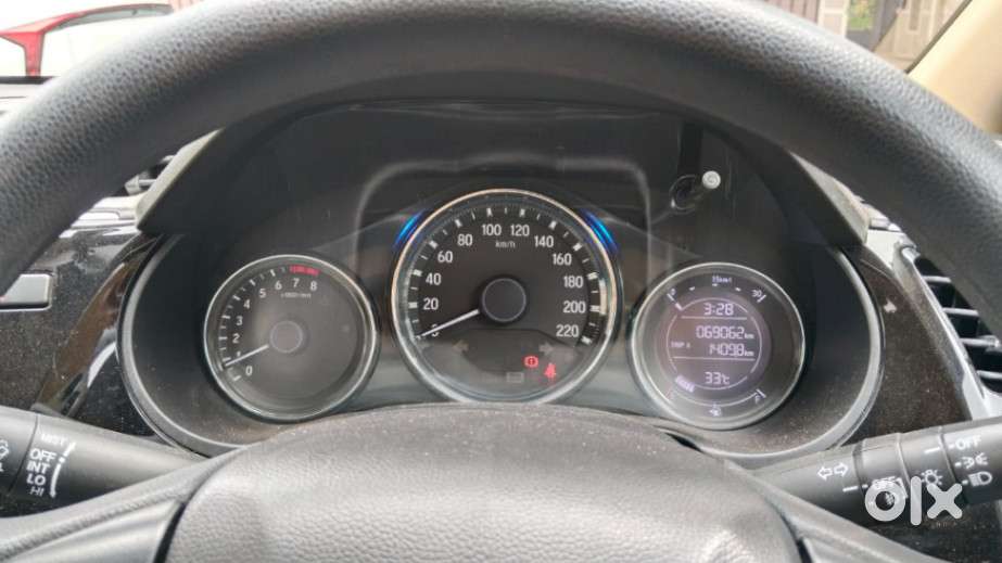 Honda City 1.5 V 4th Gen I-vtec Mt, 2022, Petrol