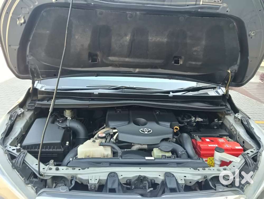 Toyota Innova Crysta 2.7 Zx At, 2021, Petrol