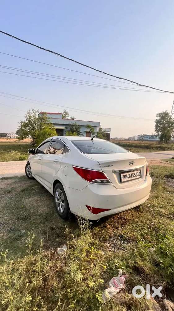 Hyundai Fluidic Verna 2016 Diesel 96000 Km  3 New Tier Bridge Stone