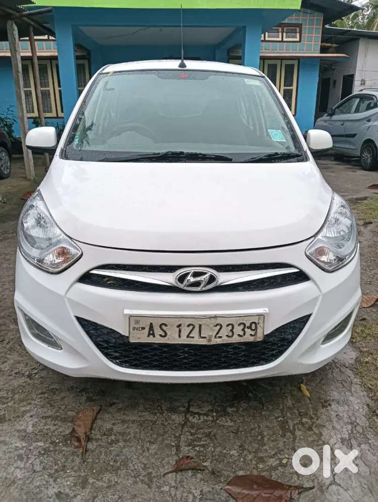 Hyundai I10 Sportz 2013 Petrol
