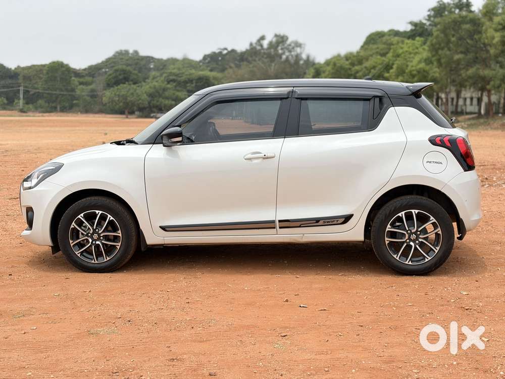 Maruti Suzuki Swift Zxi Plus Amt Dual Tone, 2023, Petrol