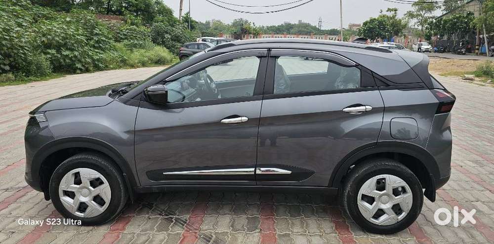 Tata Nexon Pure 1.2 S Revotron Petrol 6 Mt, 2024, Petrol